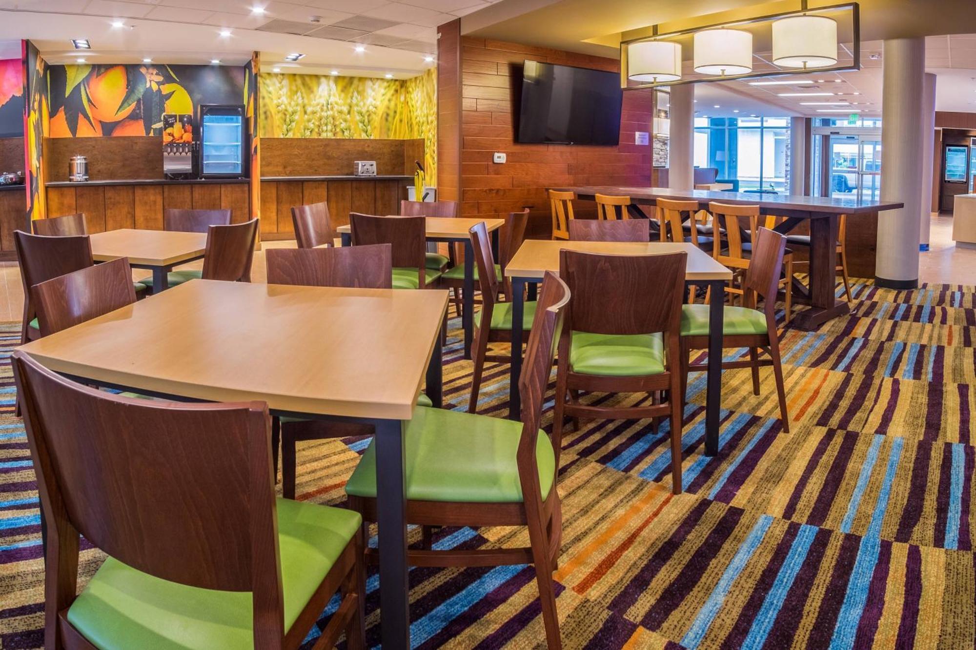 Fairfield & By Marriott Wisconsin Dells 3* Lake Delton